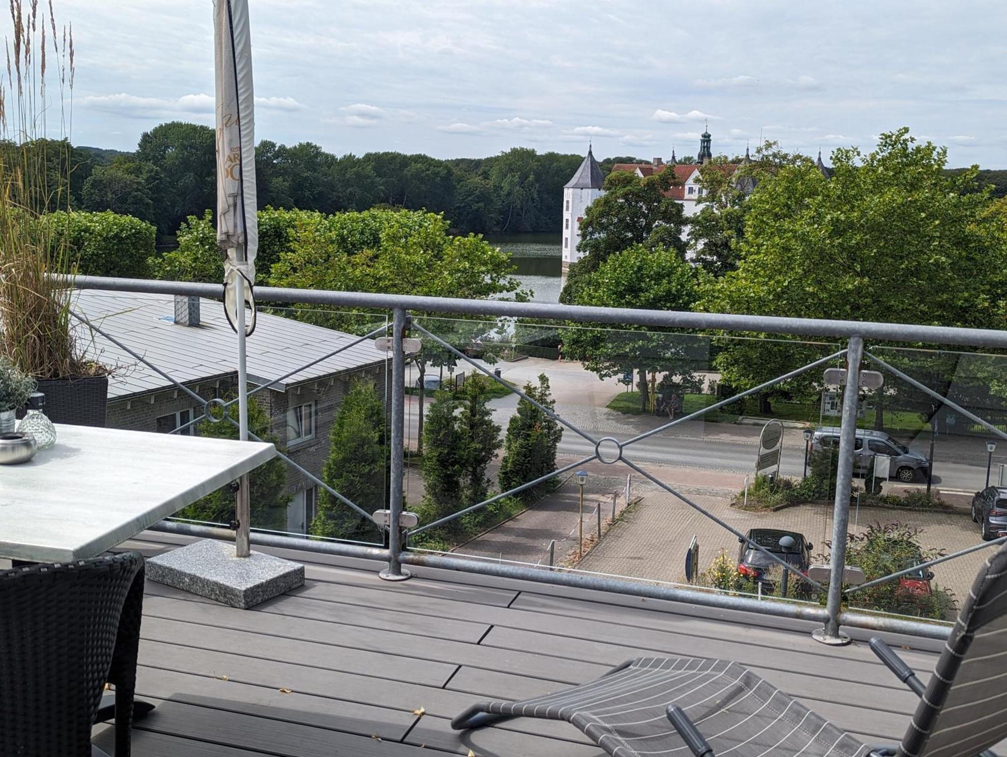 Hotel Am Wasserschloss Glucksburg Bagian luar foto